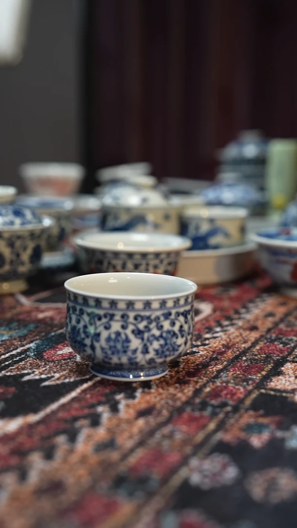 摆件陶微瑕缠枝莲手绘炉石杯景德镇发货