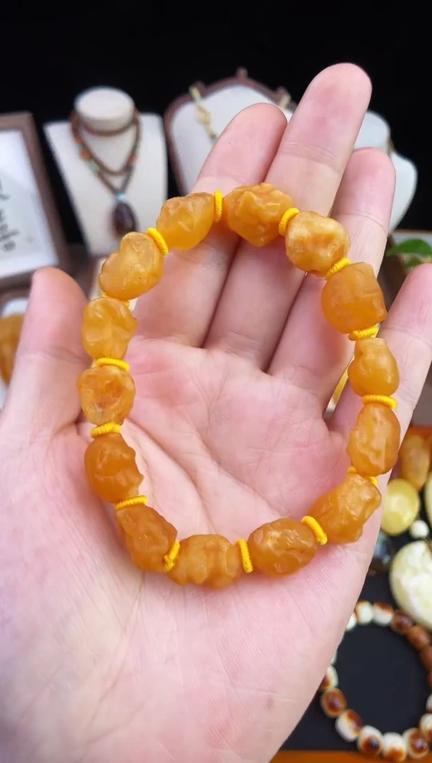 琥珀未镶嵌珠宝奇石柒月