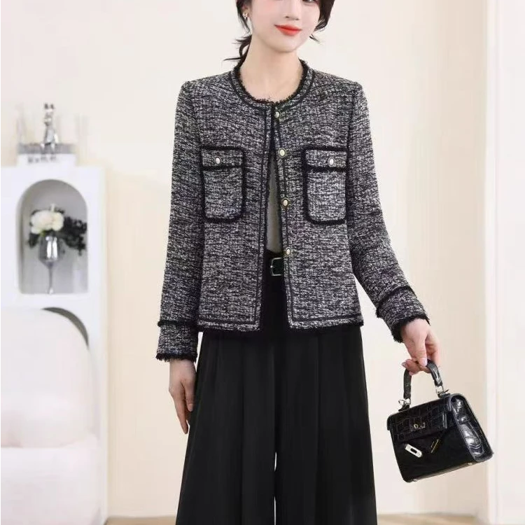 芭莎家015百搭气质小香风外套