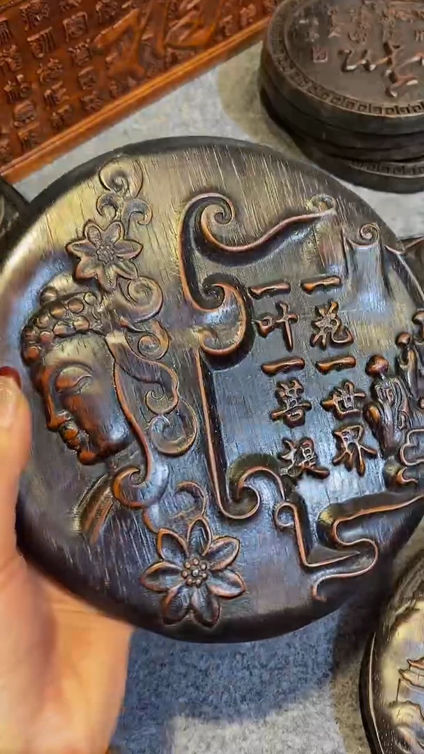 木紫檀雕刻一物一拍