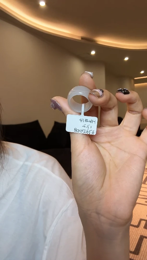 【闪购商品】和田玉戒指未镶嵌14码藕灰多样性发其一