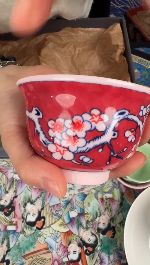 摆件瓷景德镇瓷器压手杯