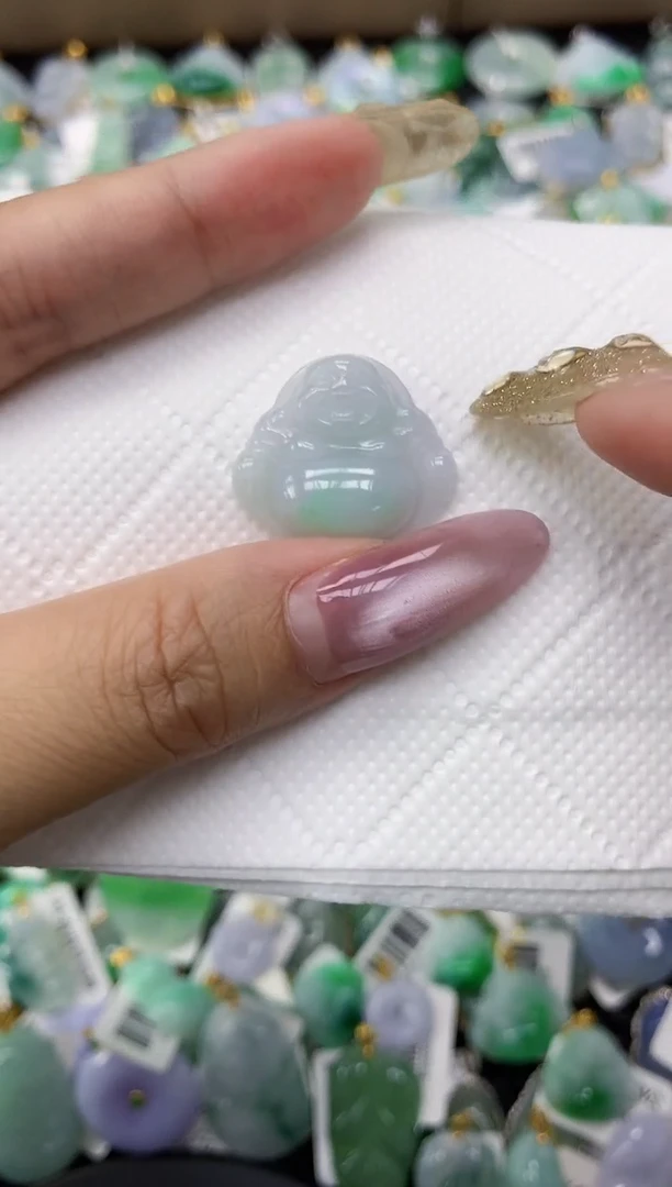 翡翠未镶嵌颈饰1111111111