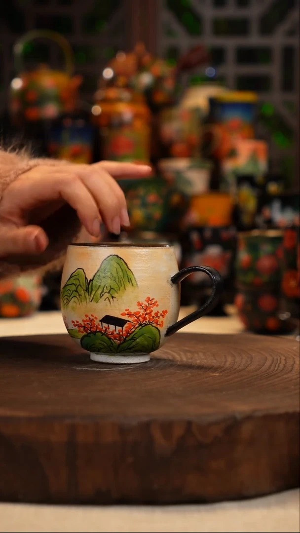 油画   釉下彩    杯子