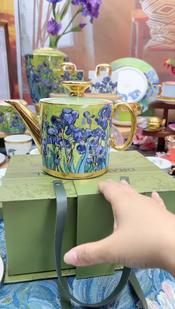 瓷片鸢尾花茶壶850ml