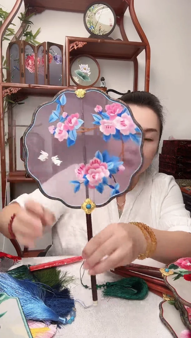 刺绣团扇--手工绣花---双面绣花