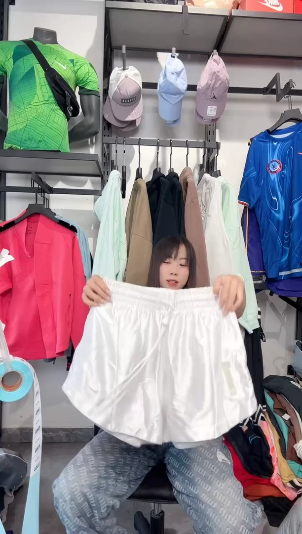 1013编码 瑕疵款直播间过款为准 尺码 l