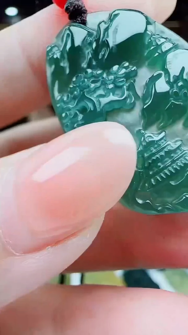 颈饰未镶嵌翡翠多样性发其一  山水