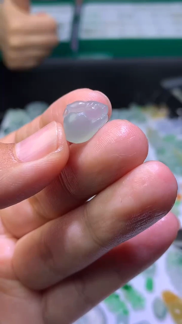 未镶嵌定制翡翠毛货