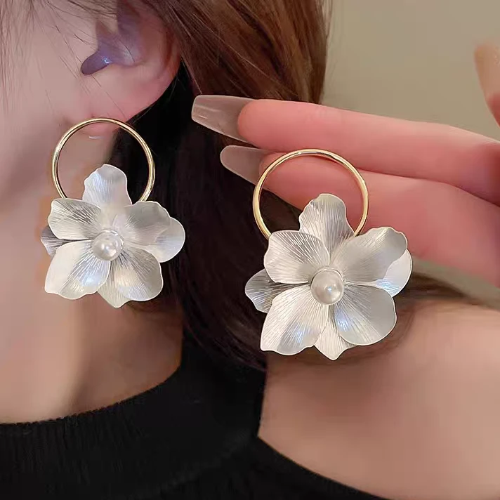 合金耳饰 欧美个性优雅金属花朵复古大气潮流耳饰