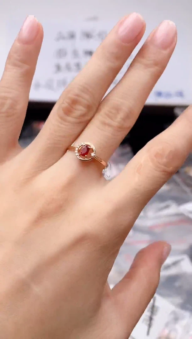 18K金镶嵌戒指红宝石-专柜-14#