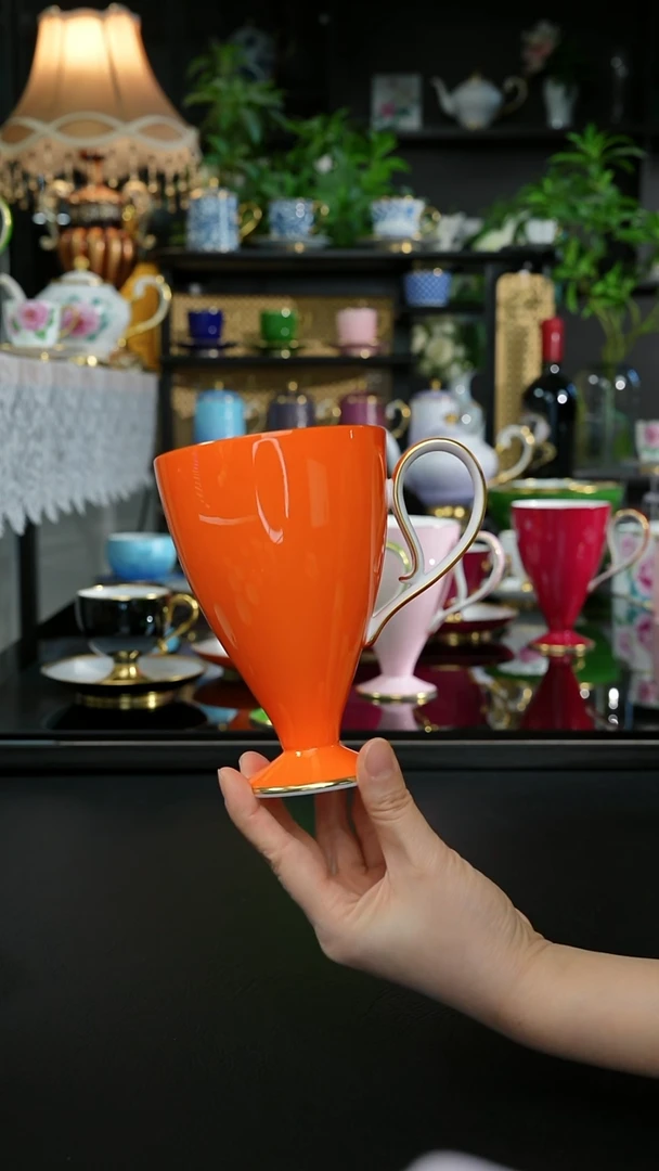 橙色马克杯、、、、、、、、、、、、、