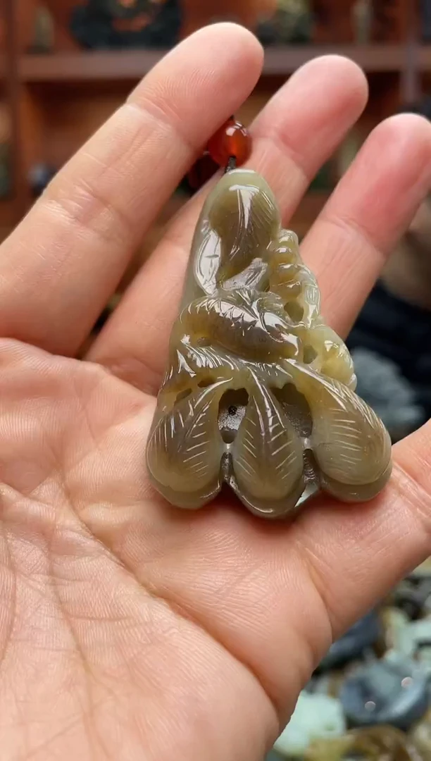 未镶嵌和田玉把件1