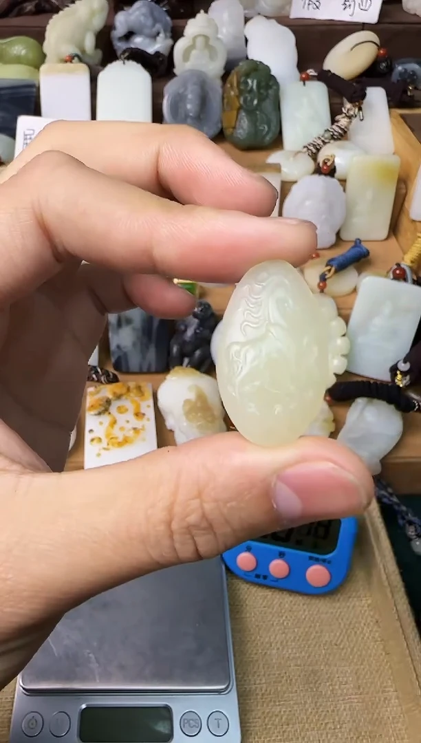 【闪购商品】和田玉颈饰未镶嵌马