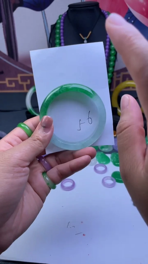 非金属仿水晶手镯