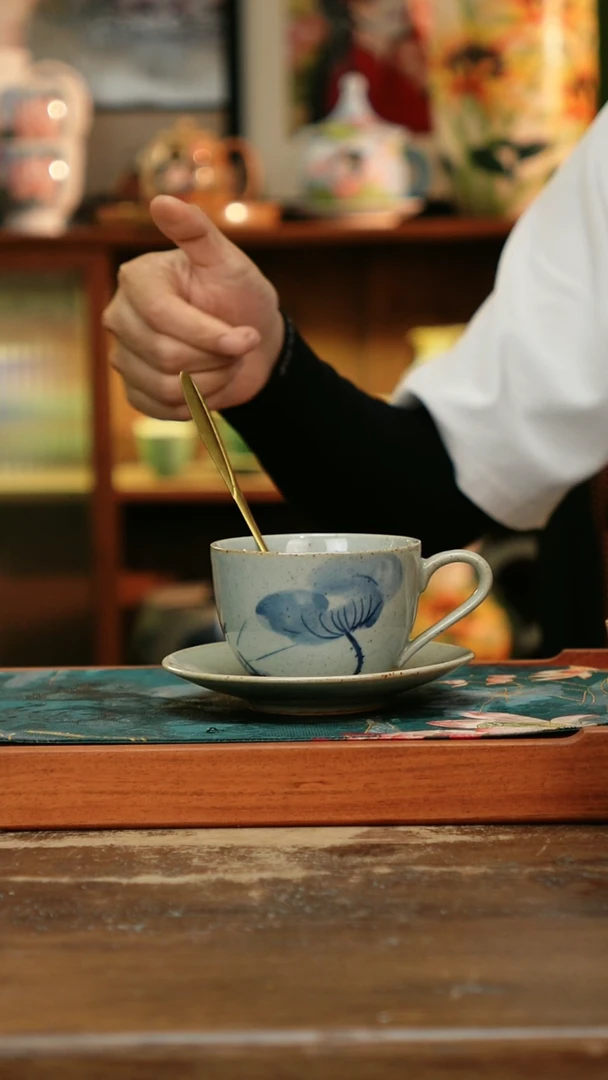 瓷片景德镇纯手工釉下彩精品茶具水杯