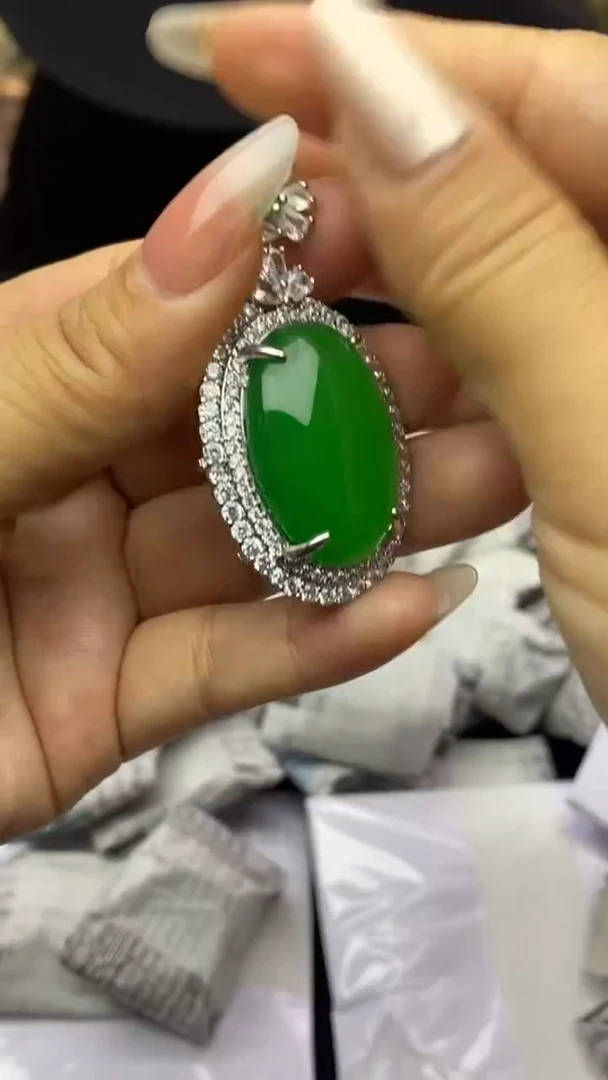 满色吊坠    所见即所得