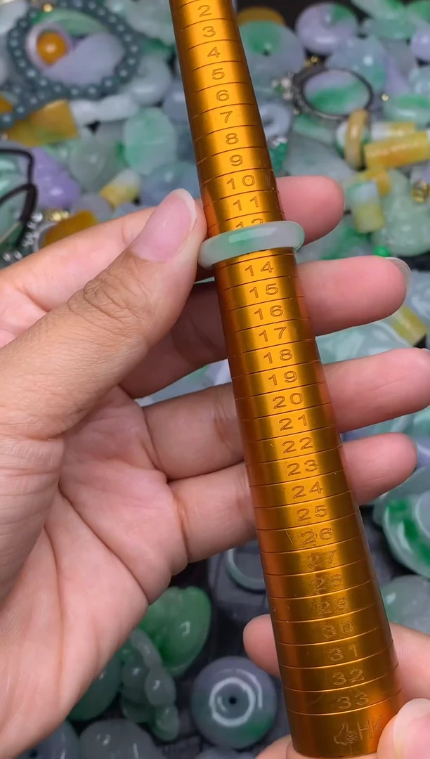 翡翠未镶嵌颈饰天然缅甸翡翠吊坠