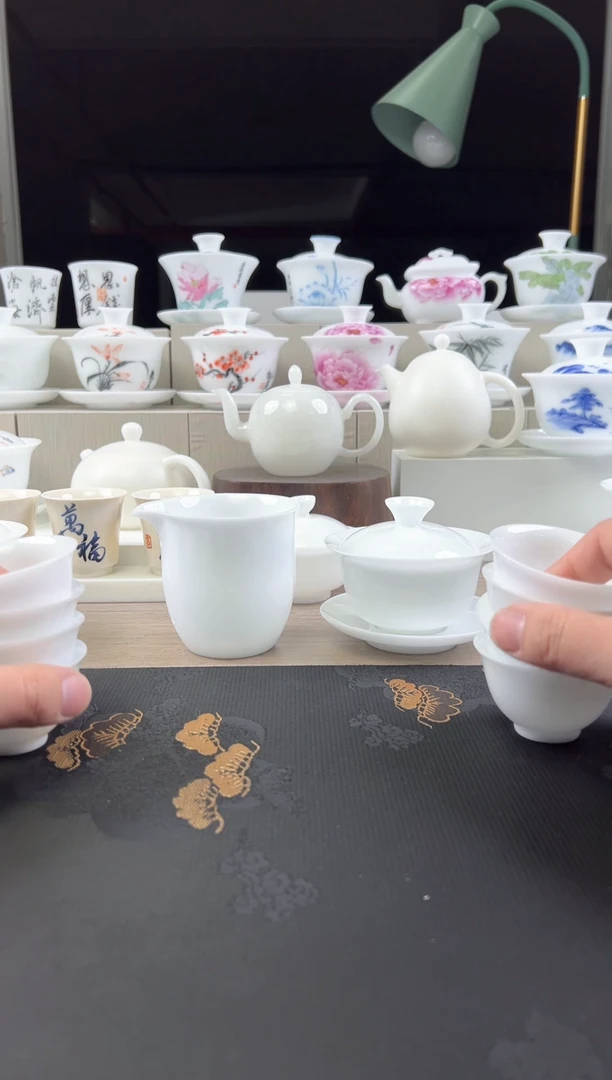 【闪购商品】三个120cc盖碗+12个反口杯+公道杯