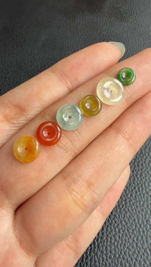 未镶嵌定制翡翠打包