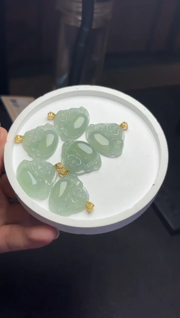 颈饰18K金镶嵌翡翠YM1109-6佛公多样性发一件