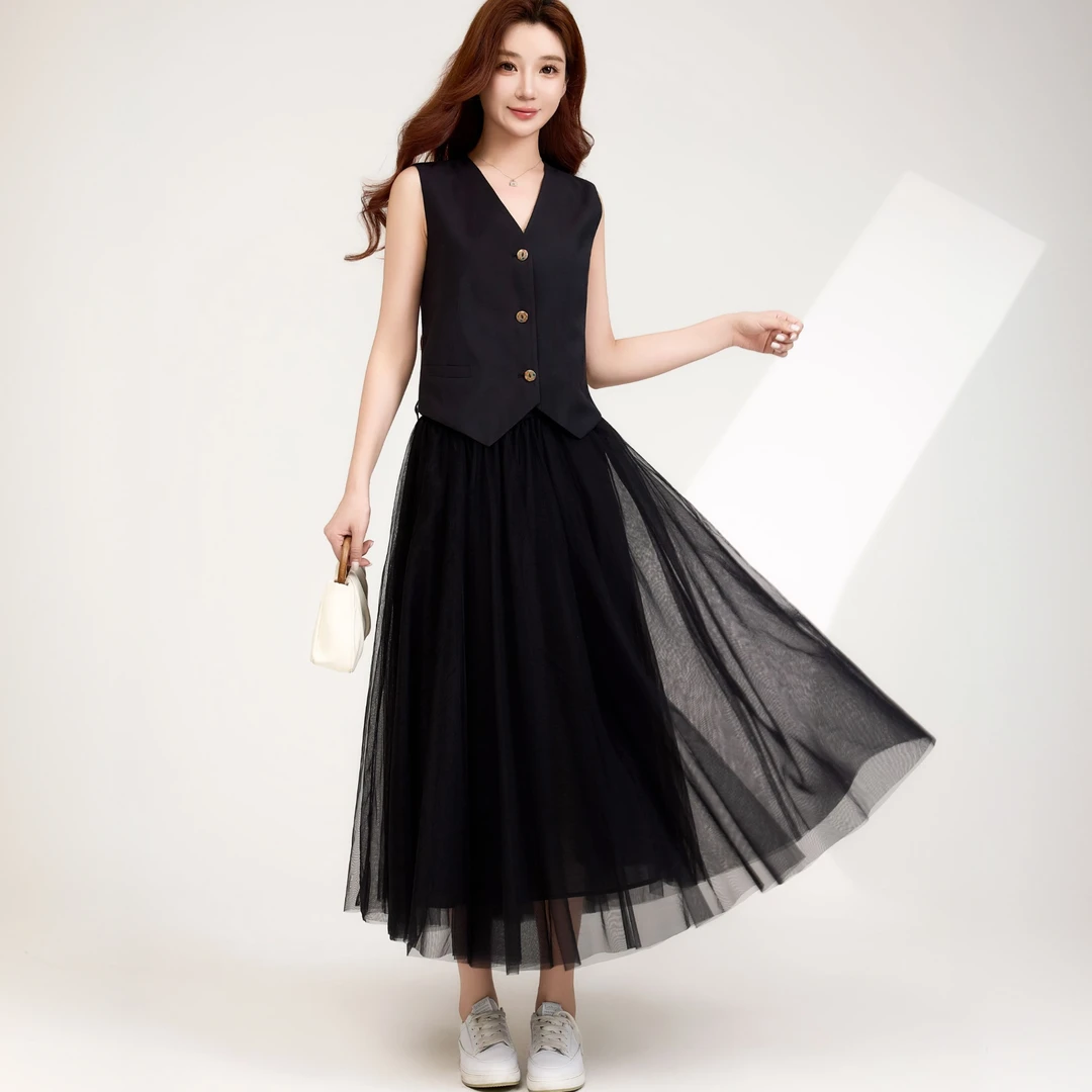 2025夏季新款气质高端V领单排扣马甲外套精致时髦半身纱裙两件套