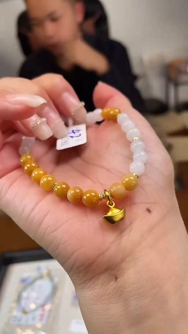 未镶嵌戒指翡翠珠串