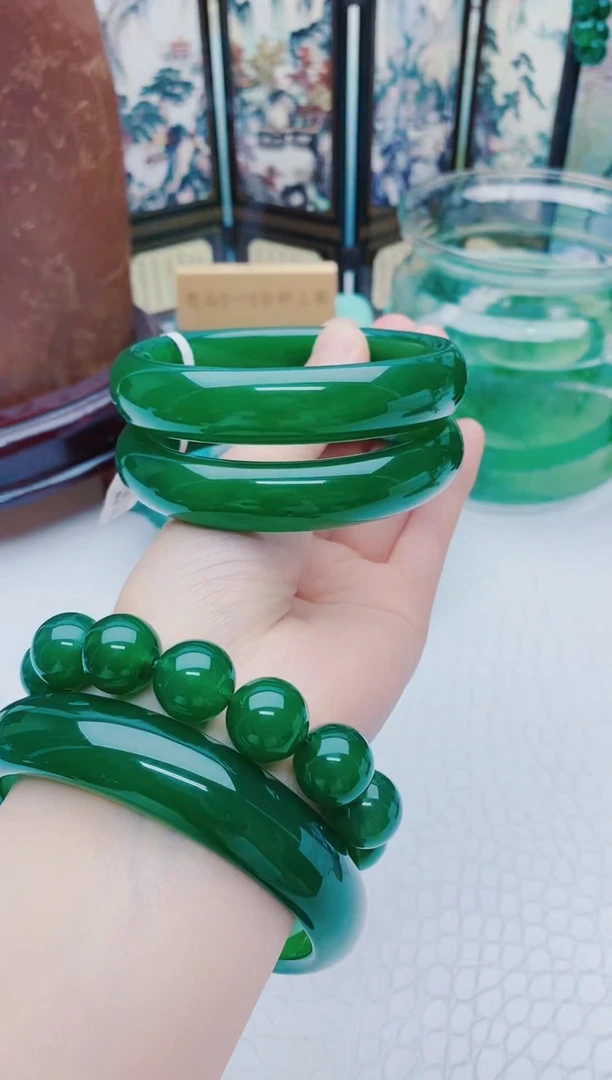 【闪购商品】玛瑙/玉髓手镯未镶嵌玛瑙手镯