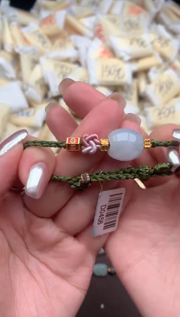 【闪购商品】翡翠手绳未镶嵌一