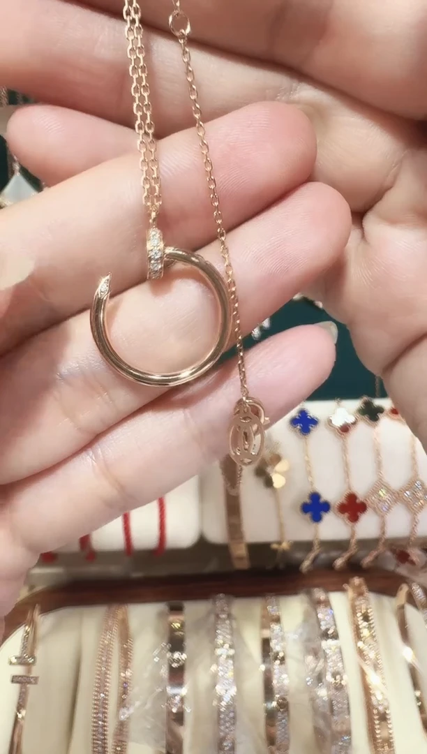 18K金镶嵌套链钻石套链