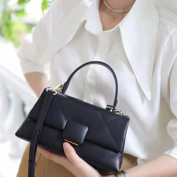 【芝麻集】SLBL-174-黑色RAIN.CUN休闲时尚百搭腋下女包