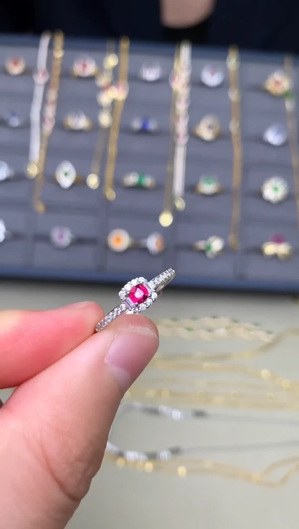 银S925镶嵌戒指尖晶石戒指