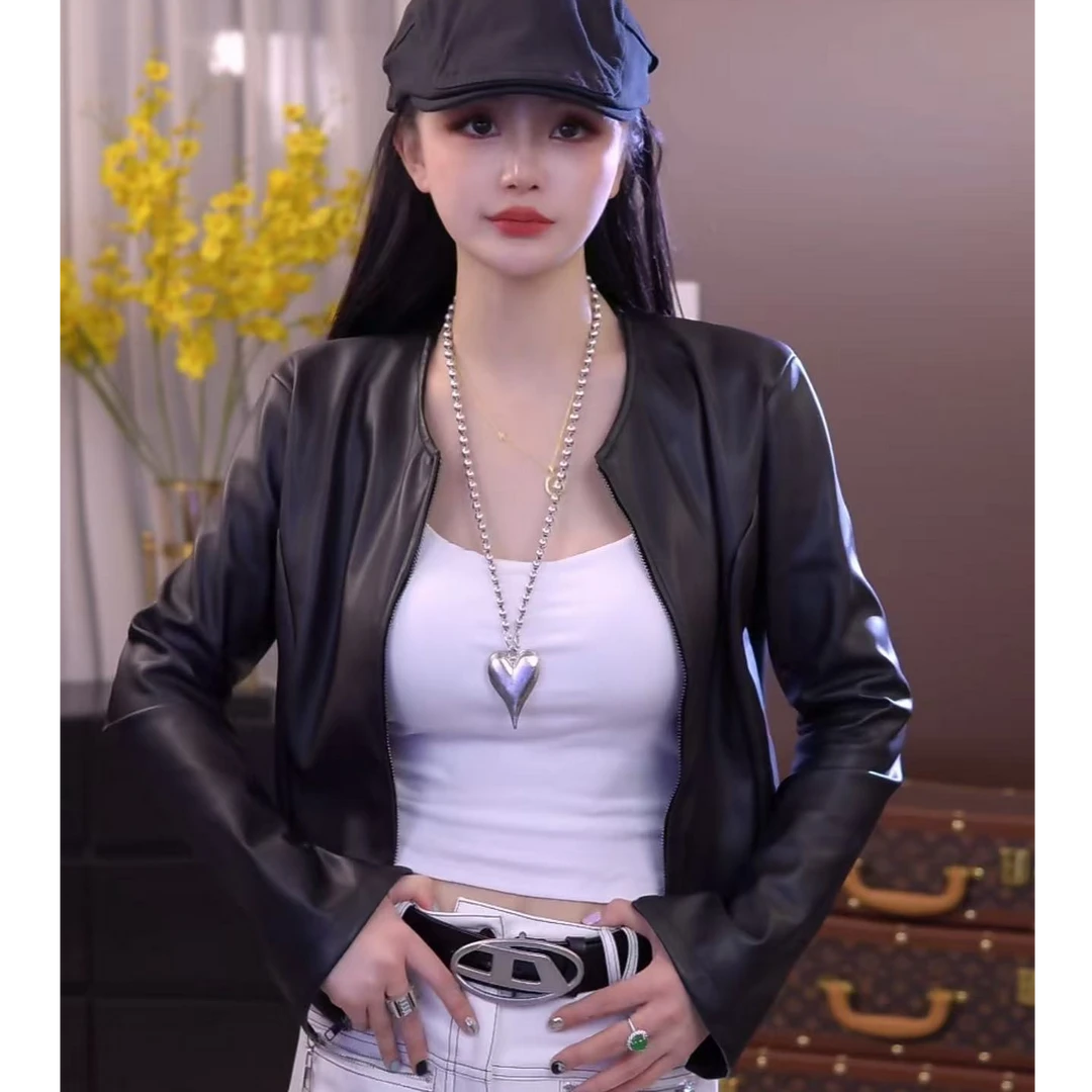 新款外套短款网红时尚皮衣极简风韩版修身女装拉链黑色漆皮春秋