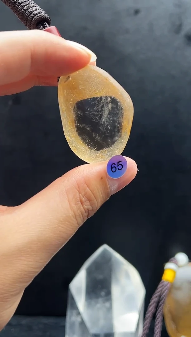 未镶嵌珠宝半成品水晶65