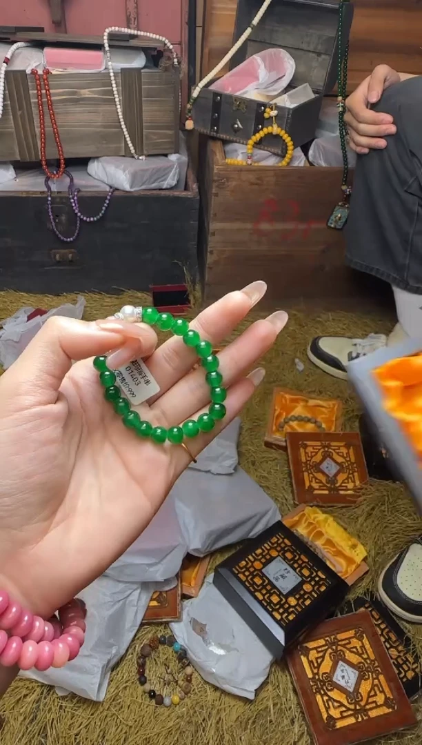 精美手串（无礼盒）