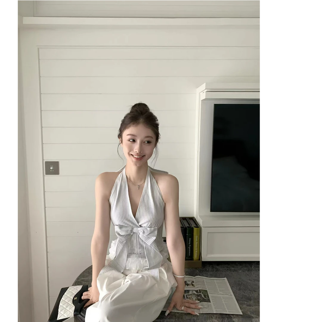 2025春季新款韩系气质女神立体蝴蝶结条纹挂脖吊带上衣配休闲裤子