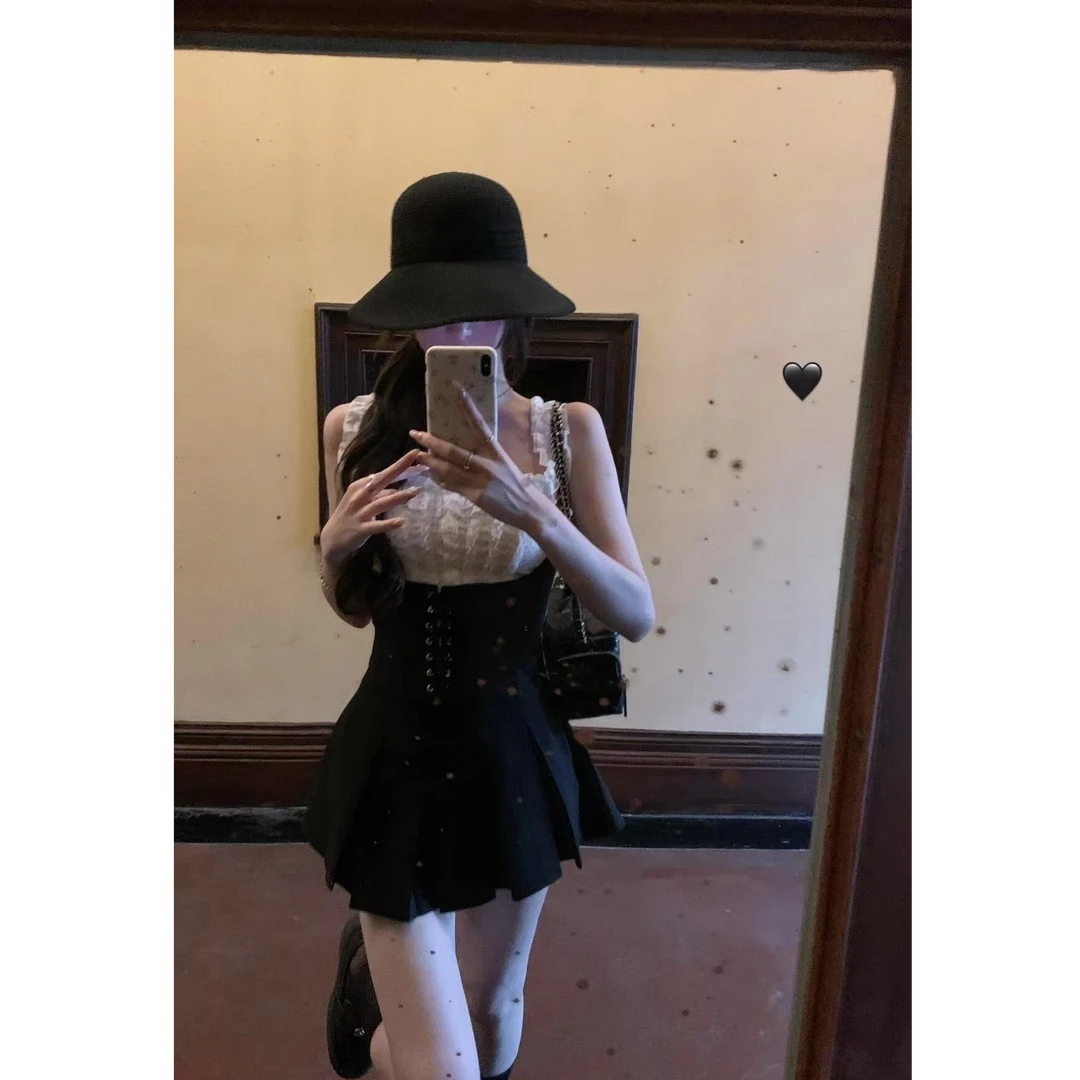 【油画少女】2025夏季新款撞色抽绳拼接露背吊带上衣配百褶短裙套装