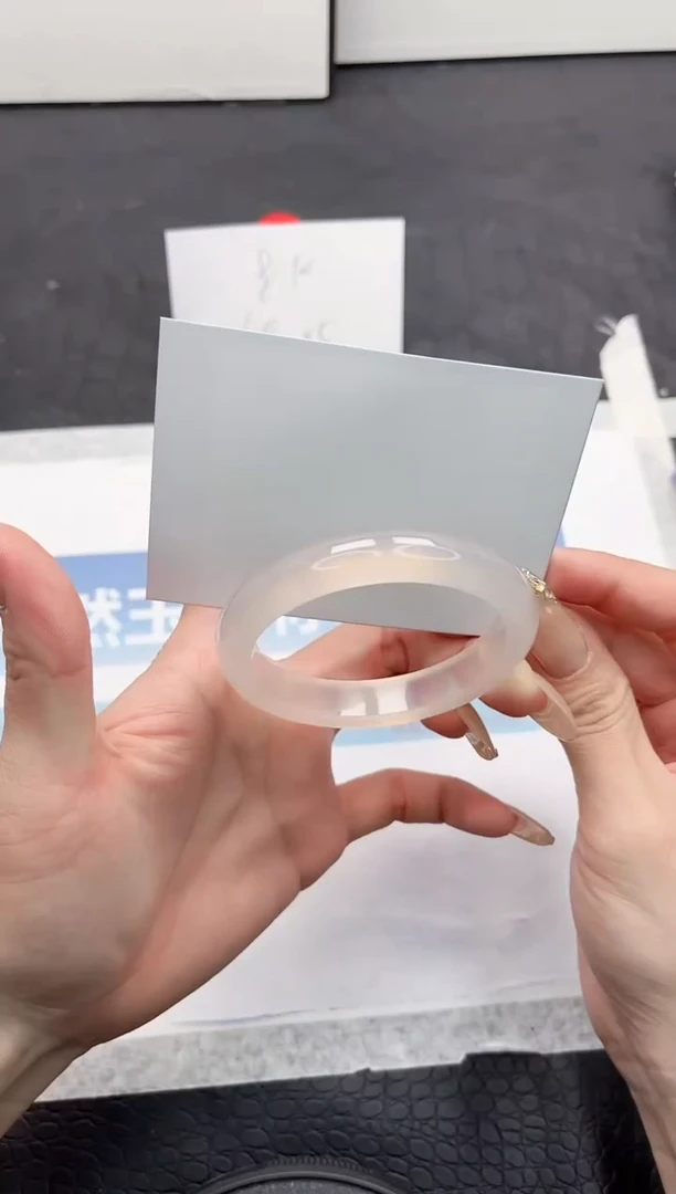 【闪购商品】石英质玉手镯未镶嵌Y89-58