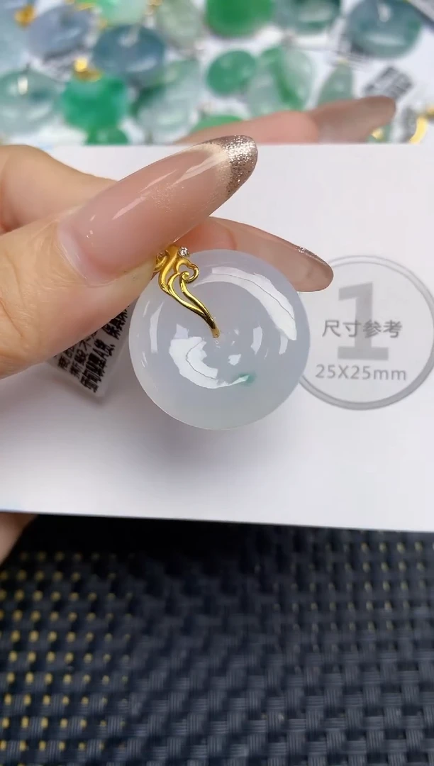 颈饰18K金镶嵌翡翠天然缅甸A货翡翠百元以上9元证书费自理