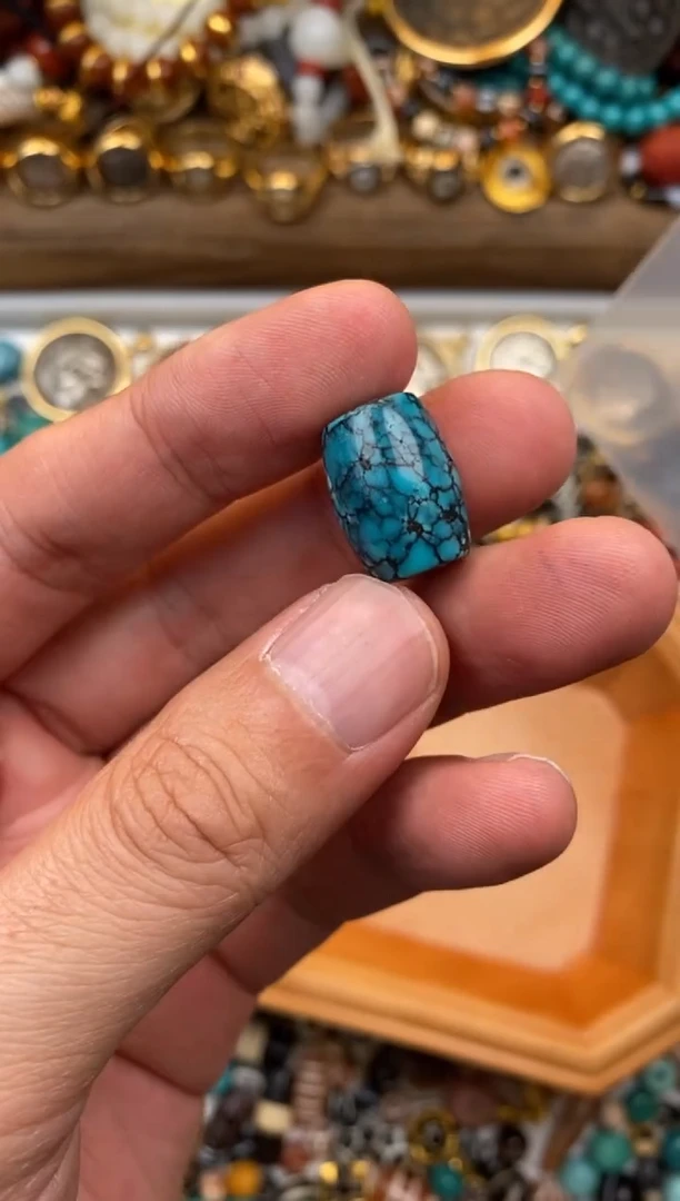 未镶嵌绿松石1111缠**恻11111