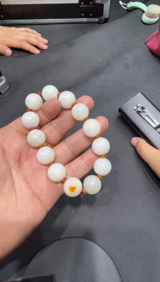 颈饰未镶嵌和田玉k***y214