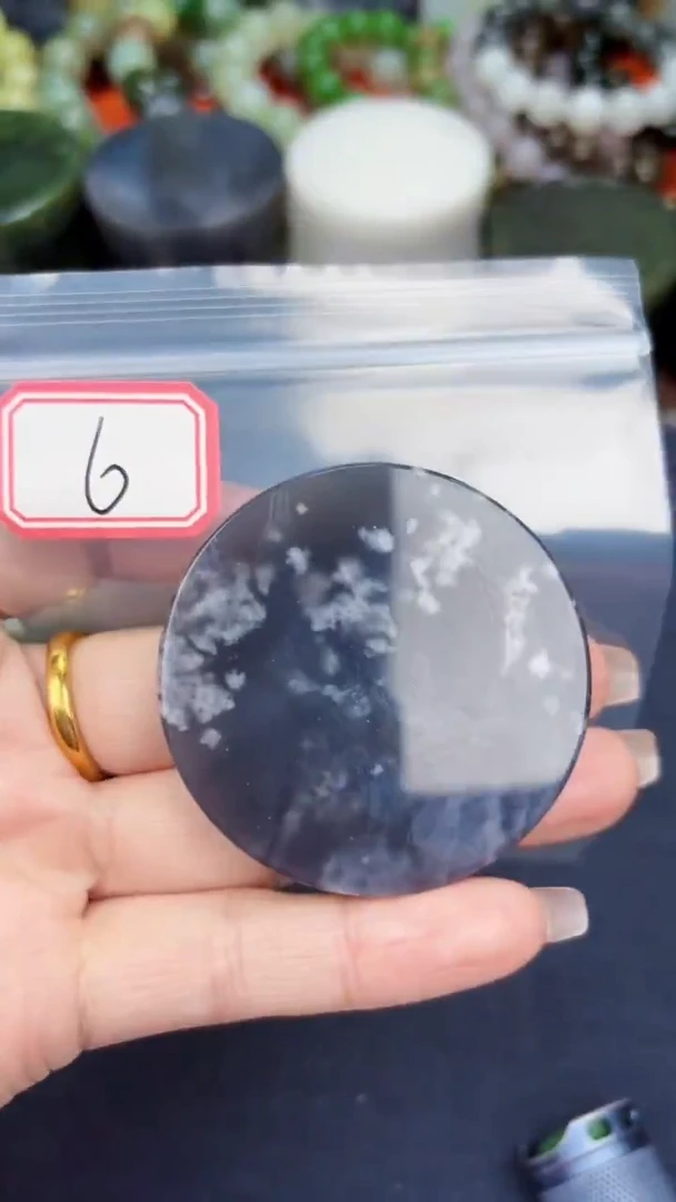 颈饰未镶嵌和田玉小*和田玉