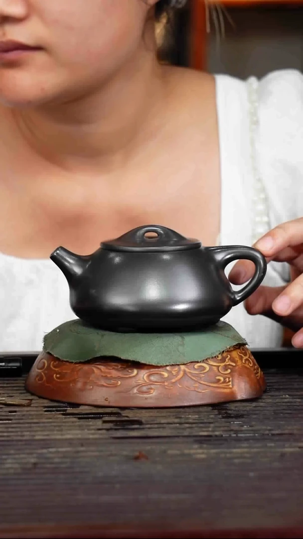 宜兴原矿紫砂壶茶壶宜兴原矿紫砂壶茶壶260C