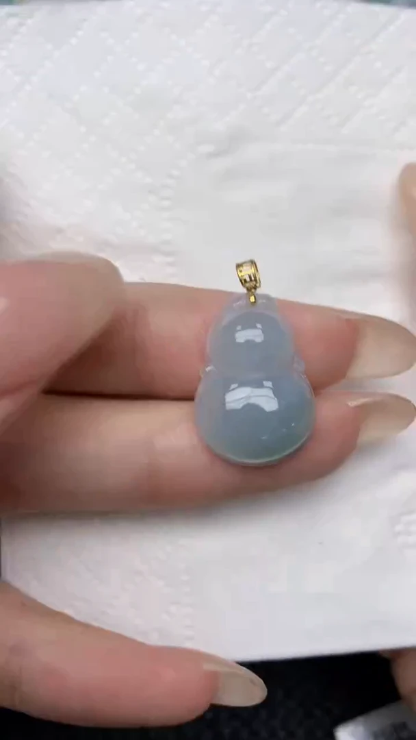 翡翠18K金镶嵌颈饰天然翡翠a货