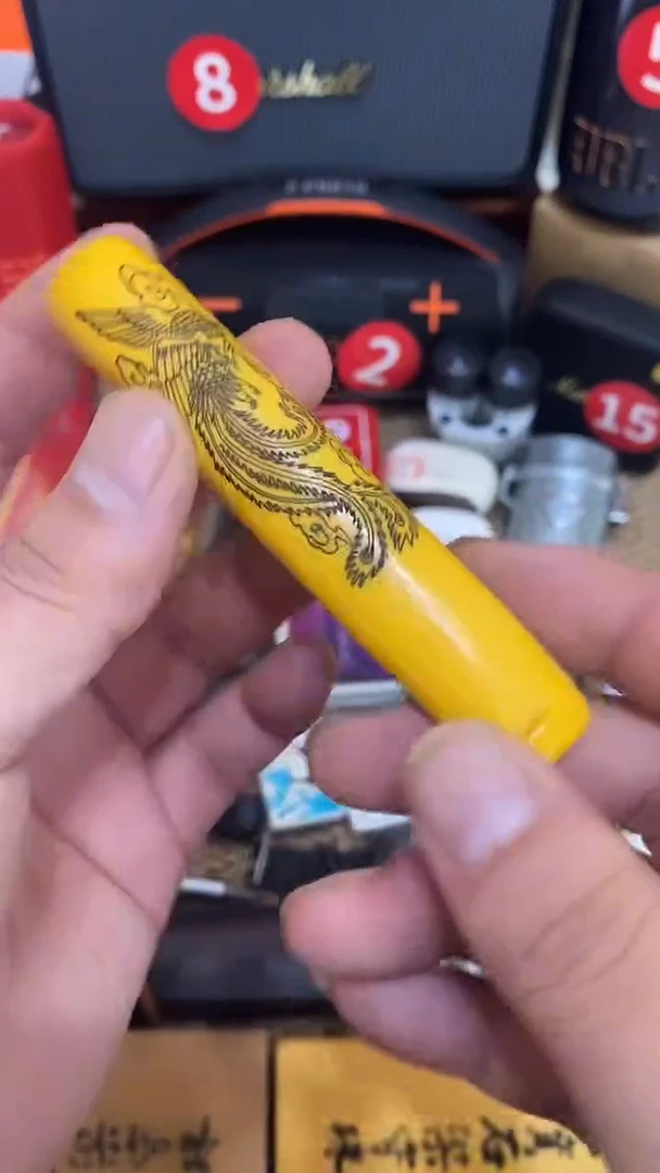瓷片闪购商品 如图所示