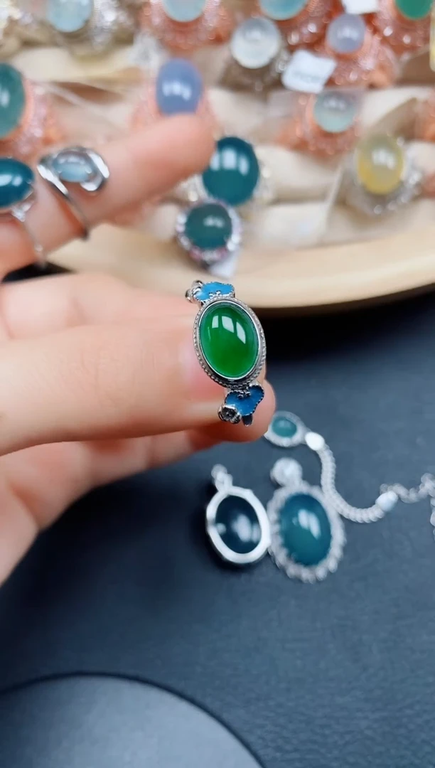 【闪购商品】翡翠戒指银S925镶嵌翡翠