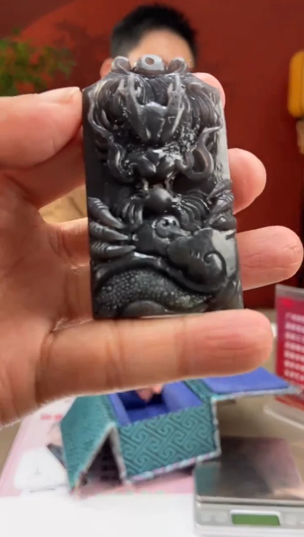 【闪购商品】定制和田玉多样性发货拍一发一18159