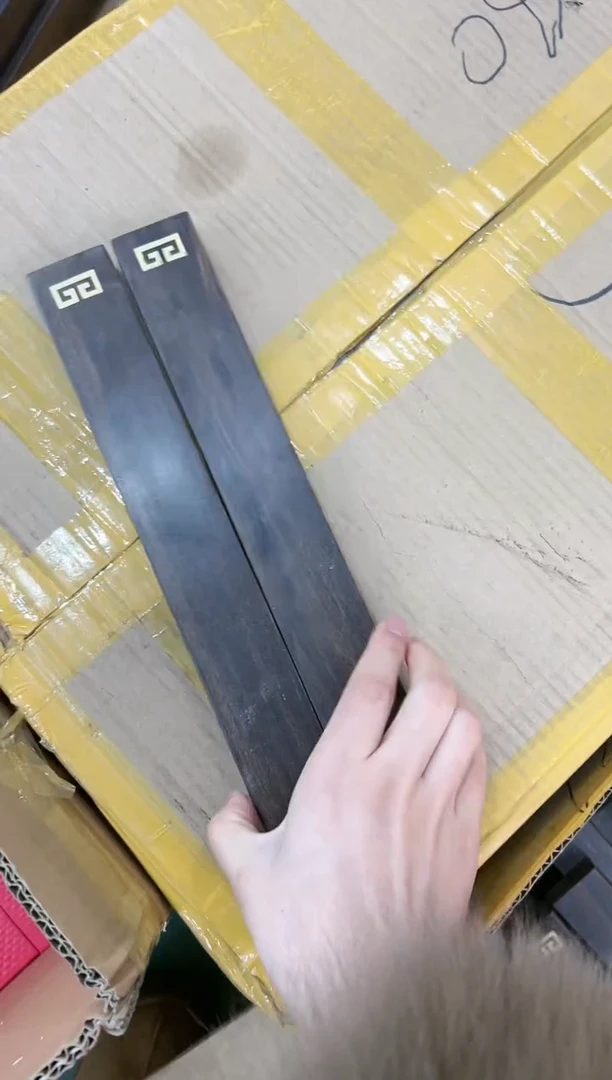 【闪购商品】风车木（黑檀木）回纹镇尺一对