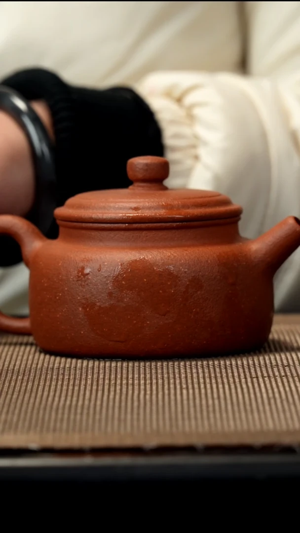 紫砂茶盏绝红降坡德钟200CC