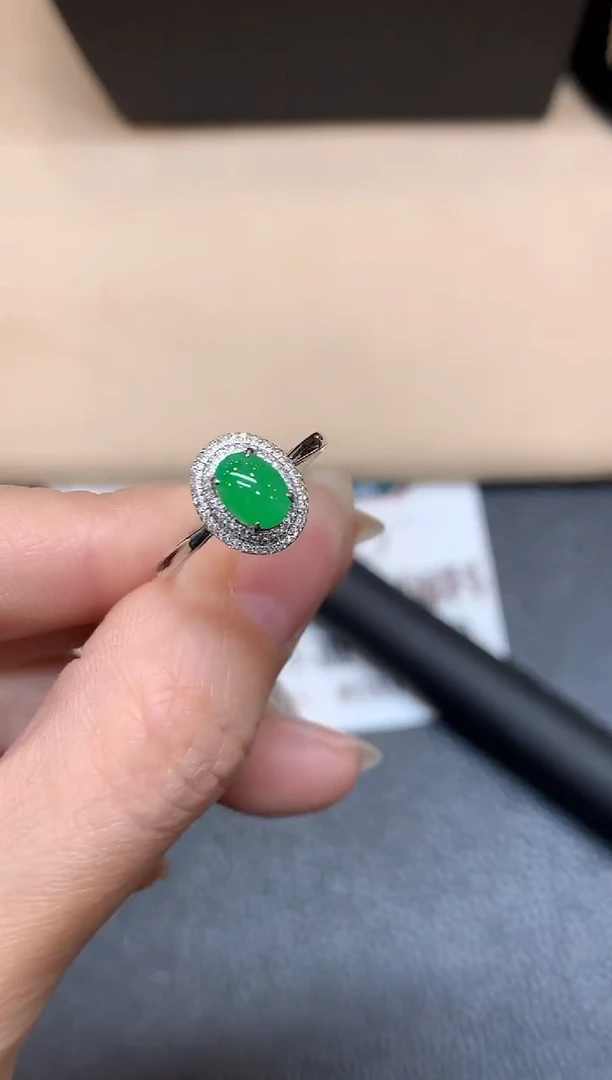 18K金镶嵌戒指翡翠【48小时鉴赏期】蛋面【无服务费